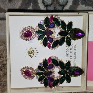 Eye candy los Angeles luxe collection Earrings 14k gold plated alloy with glass
